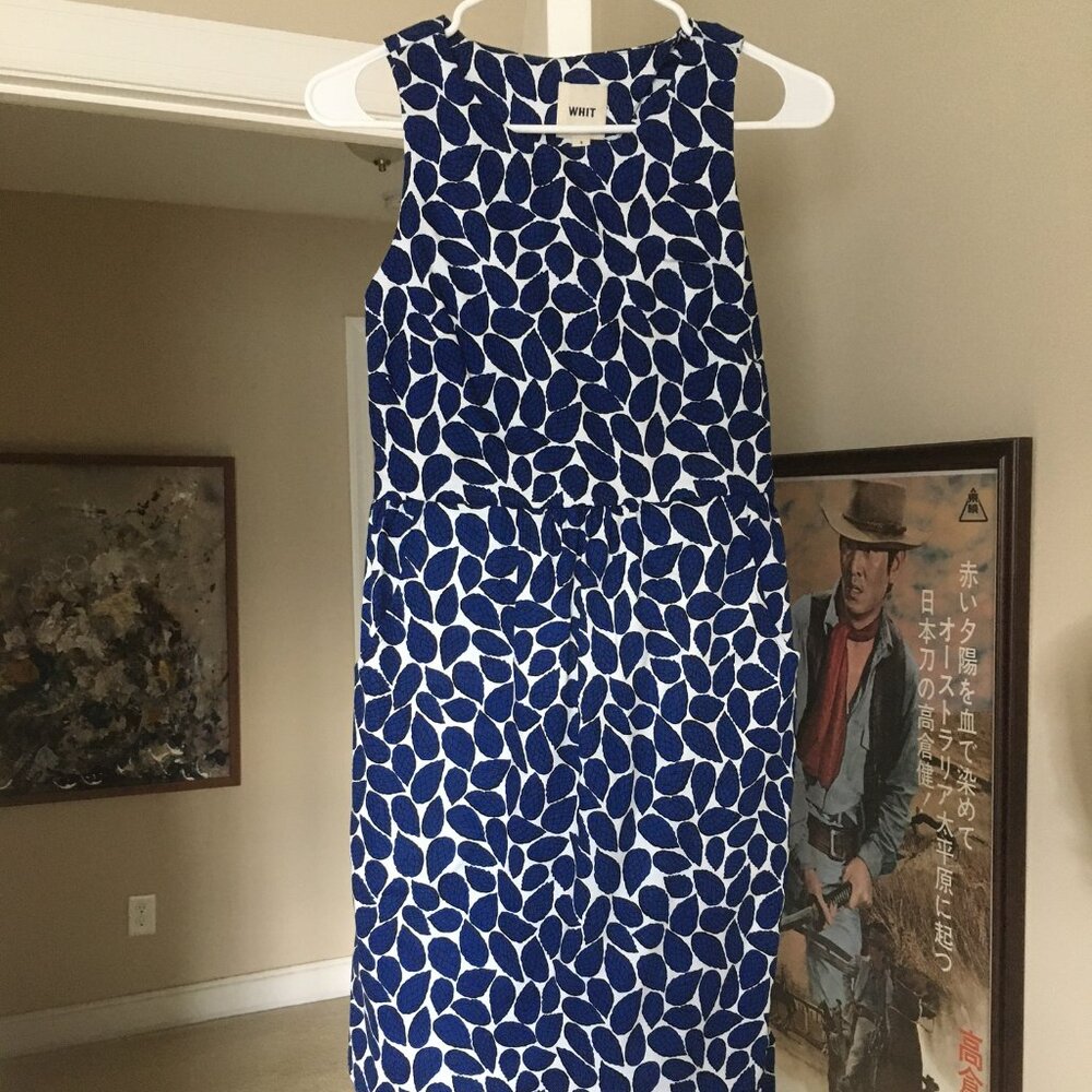 WHIT long blue and white print dress with open back - size 4
